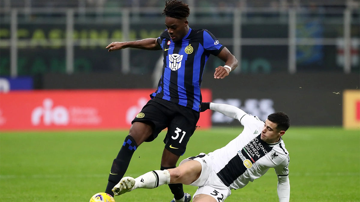 Phân tích phong độ hai đội Udinese vs Inter 